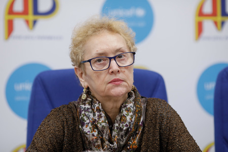 Renate Weber solicită conducerii Parlamentului revocarea unui adjunct al Avocatului Poporului, Daniel Iovănescu pentru sfidarea şi contestarea autorităţii instituţiei