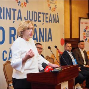 Corina Creţu atrage atenţia asupra faptului că România nu a accesat deloc fonduri europene din exerciţiul financiar 2021-2027
