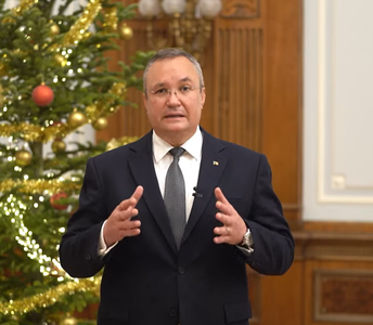 Ciucă, în mesajul de Crăciun: Să ne păstrăm vie credinţa în Dumnezeu, în România, în noi înşine şi în viitorul nostru, pe care împreună avem puterea de a-l face mai bun - VIDEO
