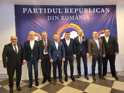 Alianţa AUR, şedinţă de lucru cu reprezentanţii tuturor celor opt partide componente. George Simion: Până în data de 1 martie, AUR îşi propune să ajungă pe fiecare stradă din România în cadrul campaniei ”Iarna Românilor”