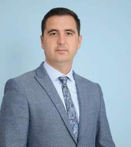 Preşedintele interimar al PNL Vrancea este Dragoş Ciobotaru, după decesul lui Cătălin Toma din cauza gripei / Tot duminică a fost nominalizat şi liderul PNL Focşani, Valentin Răzmeriţă