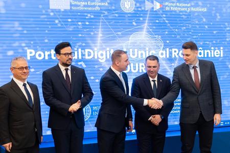 Ministrul Cercetării, la semnarea contractului proiectului "Portalul Digital Unic al României - PDURo": Sunt încântat că o procedură de achiziţie, care de obicei durează foarte mult, a reuşit să fie dusă la capăt într-un termen oarecum record
