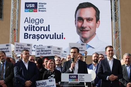 Alianţa Dreapta Unită şi-a lansat candidaţii la alegerile locale din judeţul Braşov / Primarul Allen Coliban, susţinut pentru un al doilea mandat la Primăria Municipiului Braşov