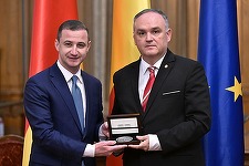 Deputat FDGR, după ce a primit distincţia Colanul Parlamentului României: Este un privilegiu să fii parlamentar al României şi o obligaţie morală să-ţi faci datoria cât mai bine