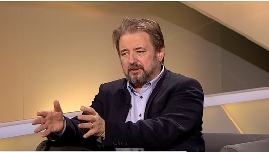 Cristian Pîrvulescu: Este clar că domnul Antonescu, fie că intenţionează să revină, fie că intenţionează să-i creeze un culoar domnului Hellvig, nu a revenit în dezbaterea politică degeaba - VIDEO