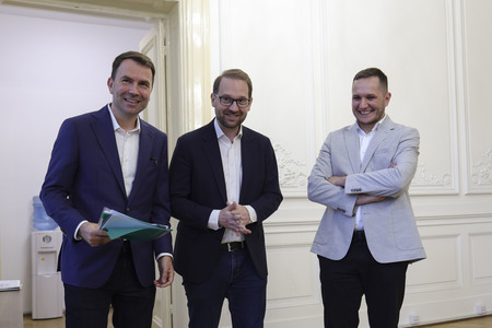 UPDATE - Deputatul Cătălin Drulă şi-a depus candidatura din partea USR pentru Primăria Capitalei/ Bucureştiul are nevoie de un primar care lucrează pentru oameni, nu pentru reţele de interese