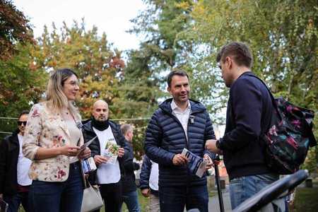 Cătălin Drulă, candidatul USR la alegerile pentru primăria Capitalei, îşi asumă plantarea unui milion de copaci în Bucureşti, în următorii cinci ani