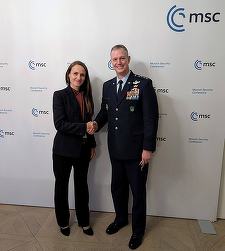 Oana Ţoiu: Am discutat cu generalul Grynkewich despre determinarea NATO pentru a întări descurajarea şi apărarea în regiunea Mării Negre în cadrul oferit de misiunea NATO Santinela Estului