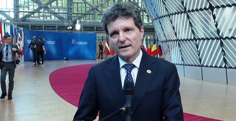 Nicuşor Dan: În momentul în care am desemnat un premier, l-am desemnat cu convingerea că el poate să fie votat şi să rezolve criza. Ca să facă o majoritate. Mai departe o să discutăm