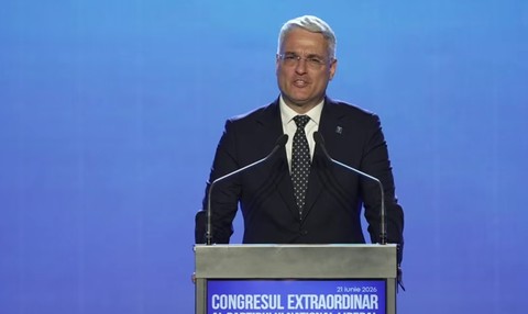 CONGRESUL EXTRAORDINAR AL PNL – Dragoş Pîslaru: Moţiunea pe care o avem, cu titlul legat de rădăcini, pentru mine are o semnificaţie aparte, sunt un fel de fiu rătăcitor, în sensul că în 1998, la 22 de ani, alegeam să fiu membru al PNL