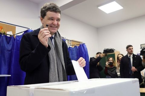 Nicuşor Dan, întrebat dacă va declanşa alegeril anticipate: Nu exclud, dar nu este ceva ce îmi doresc / Este foarte puţin probabil în momentul ăsta
