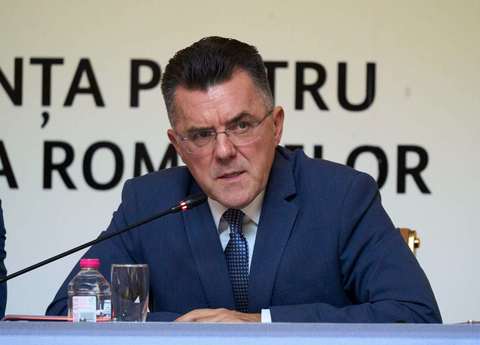 Dan Dungaciu (prim-vicepreşedinte AUR): ce face PSD acum este, dincolo de incultura politică pe care o practică, aproape o sinucidere/ Dacă PSD-ul intră la guvernare în asemenea condiţii, se va alege praful de acest partid
