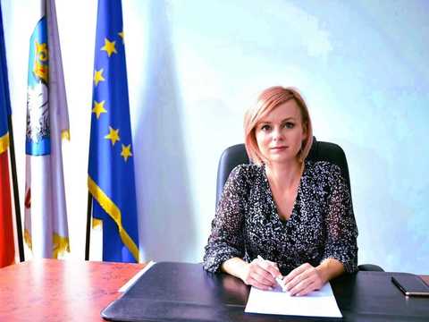 Flavia Boghiu, fost viceprimar al Braşovului: S-a încheiat! Astăzi am fost achitată definitiv în dosarul "Catacombelor din Braşov" / Curtea de Apel Braşov a dat sentinţa: fapta nu există / Mesajul lui Dominic Fritz