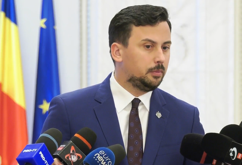 Ghigiu: PSD va încerca să negocieze cu fiecare grup politic de bună credinţă un viitor guvern, dacă Sorin Grindeanu va fi desemnat premier. Dacă colegii din AUR vor dori să voteze acest guvern, eu cred că este normal să se întâmple acest lucru