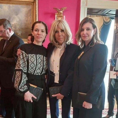 Preşedintele Nicuşor Dan explică rolul pe care-l are partenera sa în strategia Administraţiei Prezidenţiale: Are rolul ăsta de facilitator, pe plan intern / Pe plan internaţional este invitată la diferite evenimente şi este o formă de diplomaţie care ajut