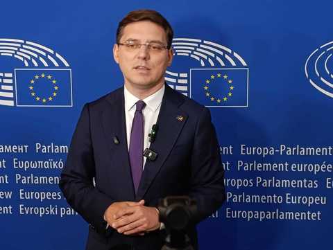 Victor Negrescu: PSD ar fi de acord să guverneze alături de PNL şi USR „dacă renunţă la nişte linii roşii”. Pentru asta trebuie să existe dialog şi mai ales trebuie revizuirea programului guvernamental pentru că actualul a eşuat