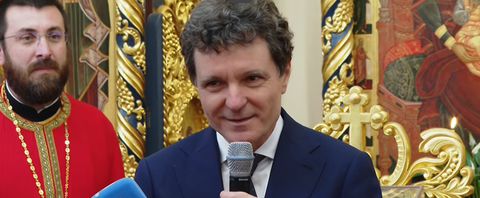 Nicuşor Dan, la slujba din biserica Mănăstirii Cotroceni: Într-o societate în care vedem că ura, vrajba e tot mai mare, noi înşine trebuie să dăm exemplu de moderaţie şi înţelegere