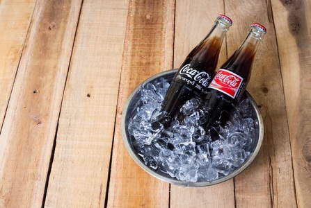 Justiţia Europeană: Forma sticlei de Coca-Cola nu poate fi marcă înregistrată