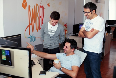 
Studioul local de gaming Amber, cu afaceri de 4 mil. euro în 2015, se extinde şi transformă Divizia de creaţie într-un studio de sine stătător
