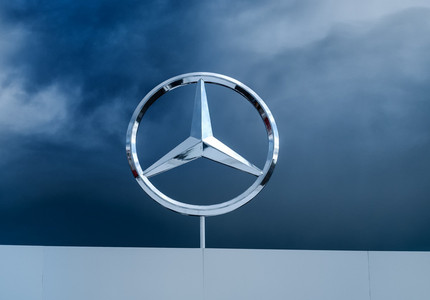 Daimler vrea să vândă automobile Mercedes-Benz electrice în China