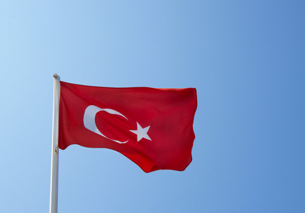 Banca centrală a Turciei a majorat dobânda cheie cu 0,5 puncte procentuale, chiar dacă Erdogan susţine creditarea ieftină