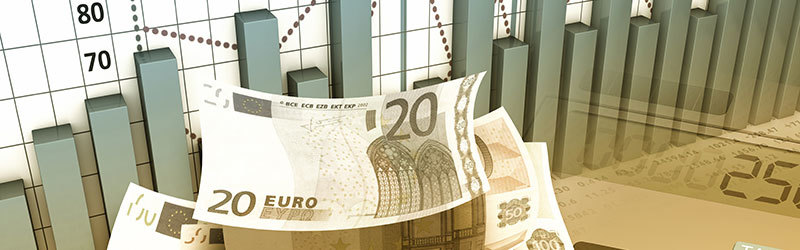 ANALIZĂ: Perspectivele pieţei valutare în 2017 sugerează deprecierea lirei sterline şi paritatea euro/dolar