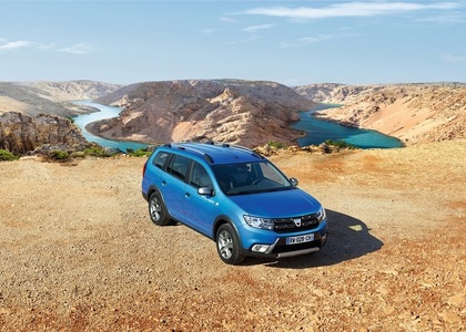 Înmatriculările de autoturisme noi Dacia în Franţa au crescut cu 2,8% în primele două luni, sub ritmul de 3,2% al pieţei