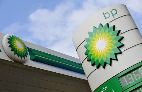 Şeful BP este cel mai bine plătit CEO din Europa, în pofida unei reduceri de 40% a remuneraţiei în 2016