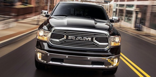 Fiat Chrysler recheamă 1,2 milioane de camionete Ram în America de Nord pentru un defect al senzorilor de siguranţă