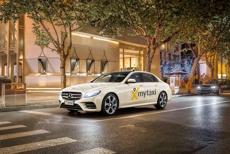 Daimler a cumpărat compania care deţine aplicaţia Clever Taxi 