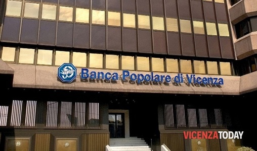 Italia închide băncile Veneto şi Banco Popolare într-un plan de 17 miliarde euro; Intensa preia activele sănătoase