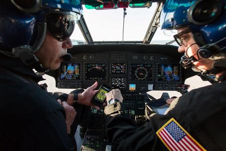 Ce spun doi piloţi americani despre elicopterul care va fi fabricat în România: puternic, fiabil chiar şi în condiţii dificile, uşor de întreţinut şi de pilotat
