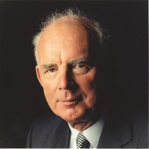 Michael Armstrong unul dintre cei mai influenţi specialişti în HR din UK vine la conferinţa „PROVOCĂRILE HR-ULUI ÎN ERA “GIG ECONOMY”