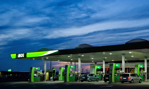 MOL a mai deschis două benzinării în România, investiţie totală de până în 3 milioane euro