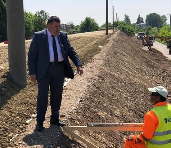 Directorul general al CFR SA a cerut constructorilor finalizarea lucrărilor de modernizare a podului de la Mogoşoaia până în iunie
