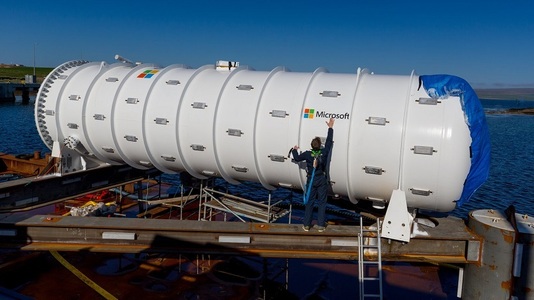 Microsoft a instalat un centru de date submarin, lângă arhipelagul scoţian Orkney
