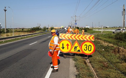 CNAIR a achiziţionat servicii de întreţinere a drumurilor, pentru DRDP Braşov, în valoare de aproape 6 milioane de euro 