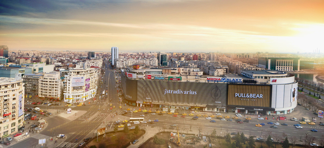 Unirii View, cea mai înaltă clădire de birouri din centrul Bucureştiului, a fost finalizată în urma unei investiţii de 33 de milioane de euro 