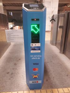 Acces rapid în nouă staţii de metrou prin intermediul unui nou sistem de plată a călătoriei – cu orice card bancar contactless, direct la turnicheţi