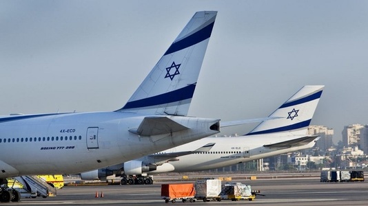 Israelul interzice traficul aerian internaţional de pasageri, de luni seara, timp de o săptămână, pentru a opri noua variantă de coronavirus