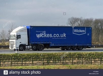 Marea Britanie s-ar putea confrunta cu lipsa unor alimente în magazine, din cauza unui deficit uriaş de şoferi de camioane