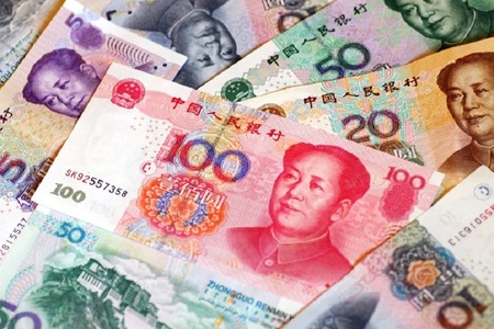 Yuanul chinezesc este pe cale să dobândească o influenţă tot mai mare în sistemul global mondial, ca rezervă a băncilor centrale - sondaj