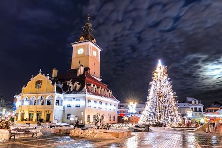 Travelminit.ro: Voucherele de vacanţă au salvat turismul intern în 2021. Românii au alocat între 1.000 şi 1.500 lei pentru un sejur în ţară