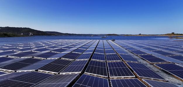 EDPR a câştigat o licitaţie pentru construirea unui parc solar plutitor în Portugalia, care va fi operaţional în 2025