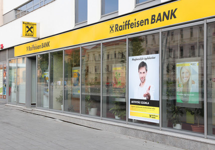 Raiffeisen Bank a raportat în primele nouă luni ale anului un profit net de 920 de milioane de lei, în creştere de 43%