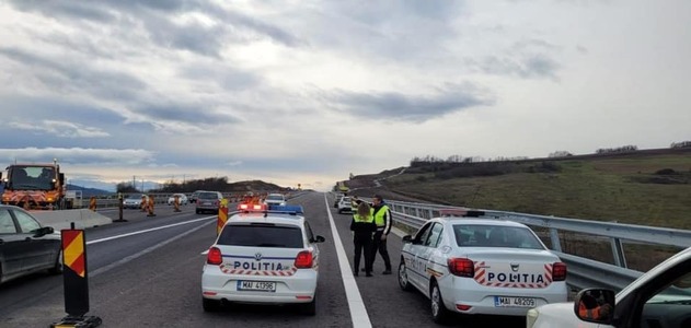 Pistol: Pe întreaga autostradă Sebeş-Turda (A10) se circulă de sâmbătă la regim de 4 benzi! Am deschis traficul în regim de autostradă şi pe cei 1,5 km din zona dealului Oiejdea