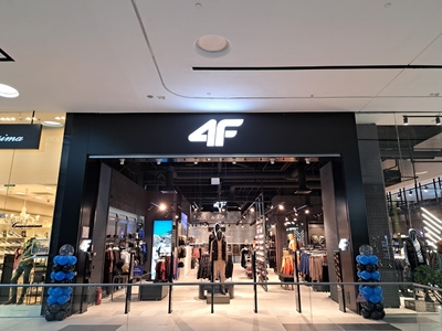 Brandul polonez 4F a inaugurat cel mai nou magazin al său în Bucureşti, în Mega Mall, al 17-lea magazin 4F din România