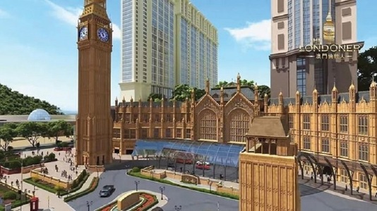 Centrul asiatic al jocurilor de noroc Macao a inaugurat o staţiune de 2 miliarde de dolari care include o copie uriaşă a celebrului Big Ben