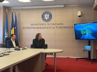 Ministerul Economiei şi Turismului: Destinaţia turistică România va fi promovată, timp de o lună, pe postul de televiziune BBC/ Clipurile, realizate în colaborare cu Charlie Ottley