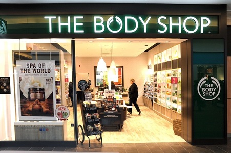 Fondul de investiţii Aurelius Group discută preluarea reţelei de magazine pentru produse de înfrumuseţare The Body Shop